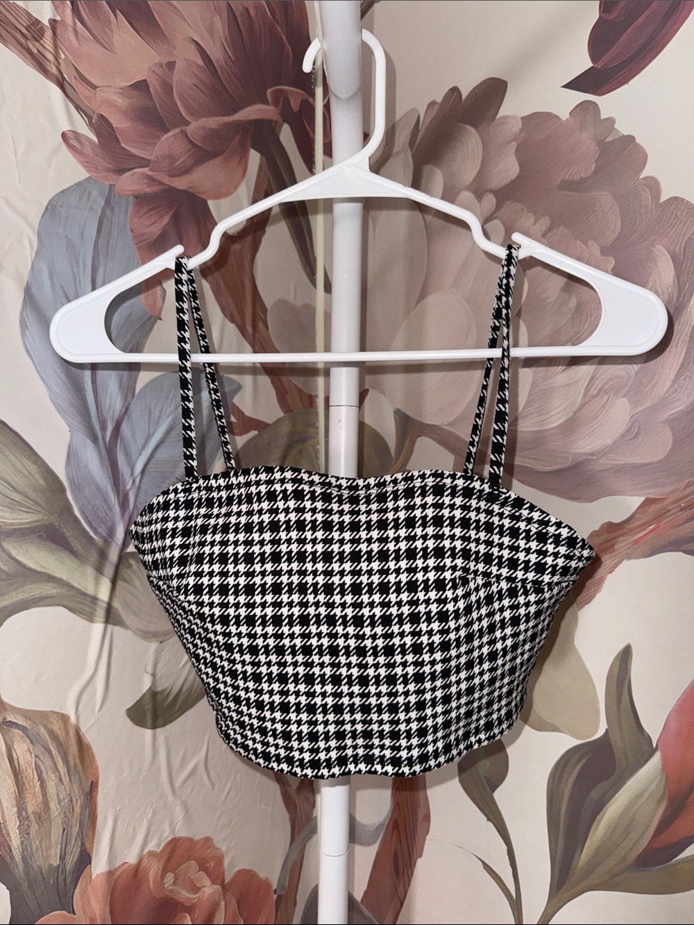 Garage Houndstooth Cropped Cami Top - Black/White - Small